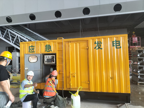怀远怎样判断空气滤清器是否需要更换？